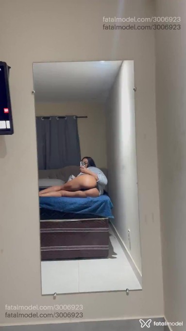 Acompanhante mulher morena (o) de olhos castanhos em Manhuaçu Acompanhante mulher morena (o) de olhos castanhos em Manhuaçu - Sandy