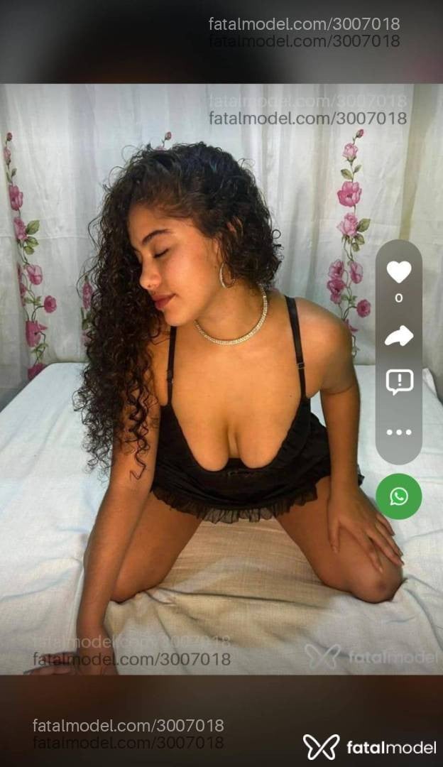 Acompanhante mulher morena (o) de olhos mel - Verônica Linsss