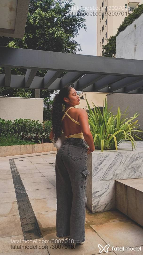 Acompanhante mulher morena (o) de olhos mel - Verônica Linsss