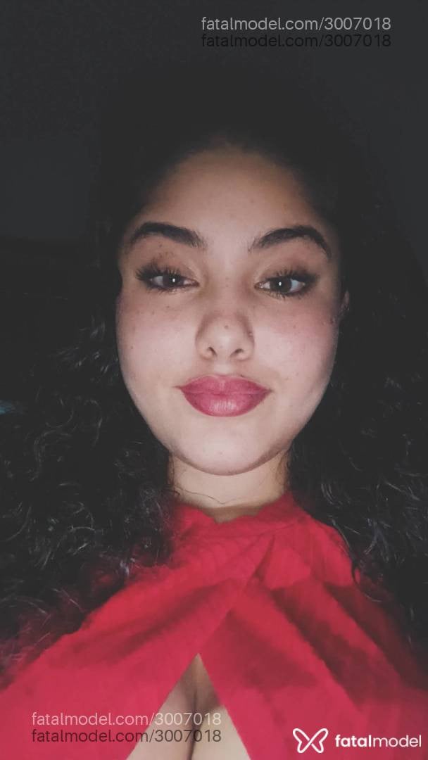 Acompanhante mulher morena (o) de olhos mel - Verônica Linsss