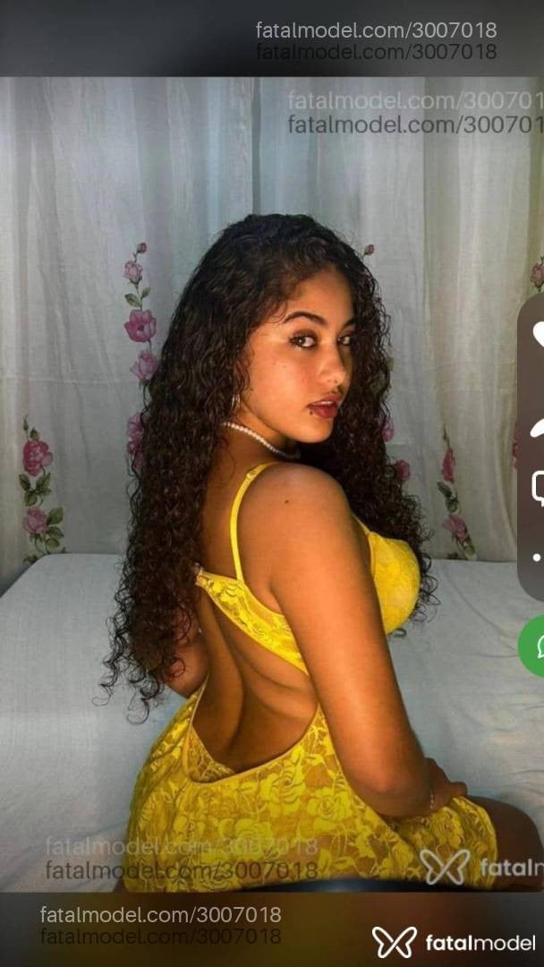 Acompanhante mulher morena (o) de olhos mel - Verônica Linsss