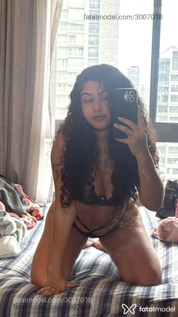 Acompanhante mulher morena (o) de olhos mel em São Paulo - Verônica Linsss