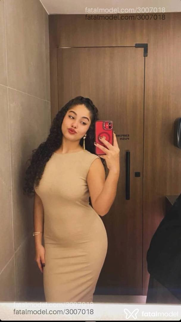 Acompanhante mulher morena (o) de olhos mel - Verônica Linsss