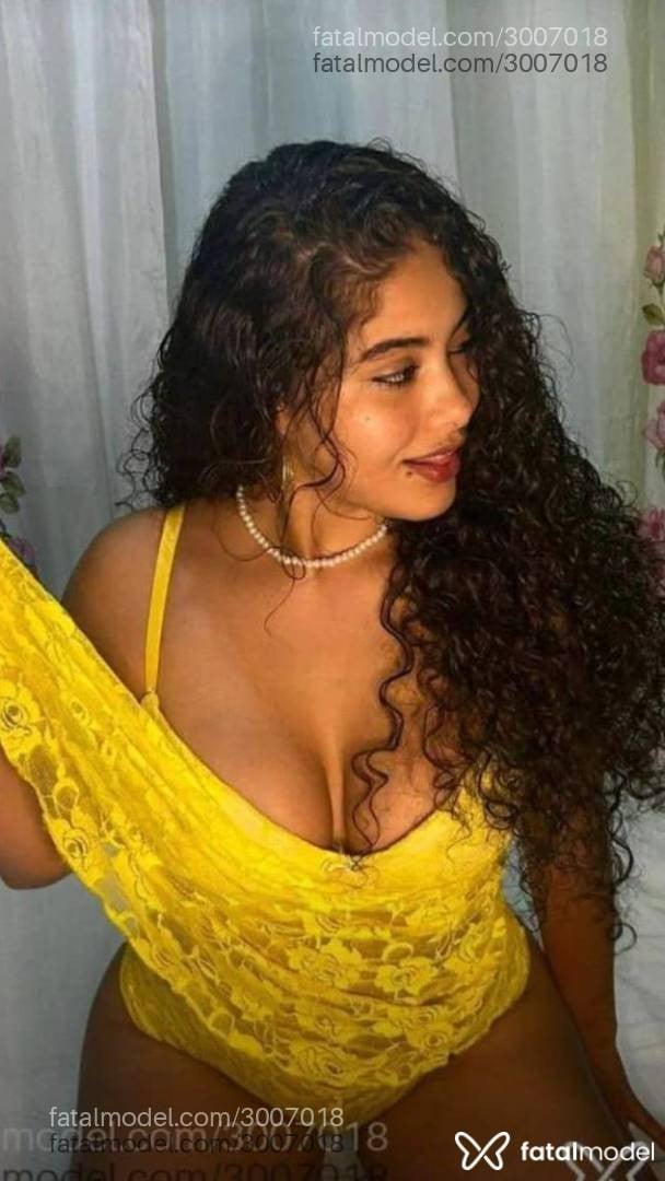 Acompanhante mulher morena (o) de olhos mel - Verônica Linsss
