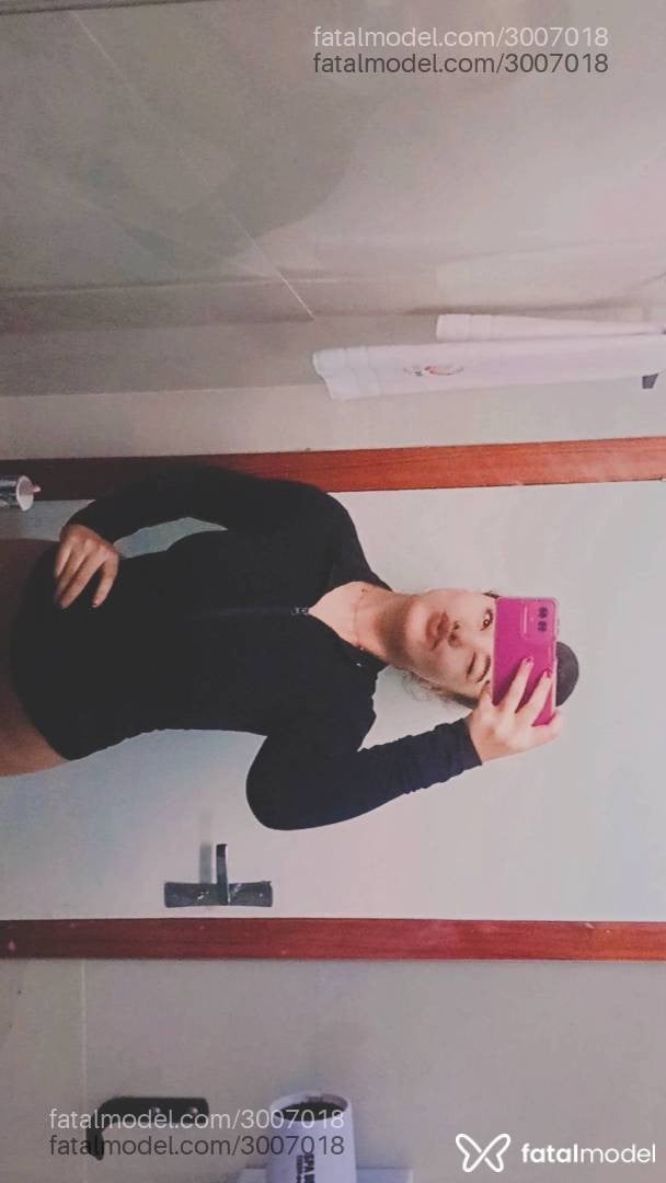 Acompanhante mulher morena (o) de olhos mel - Verônica Linsss