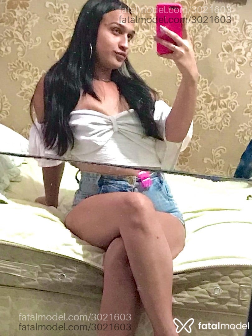 Acompanhante mulher trans com cabelo castanho de olhos castanhos em São Paulo - Annaa