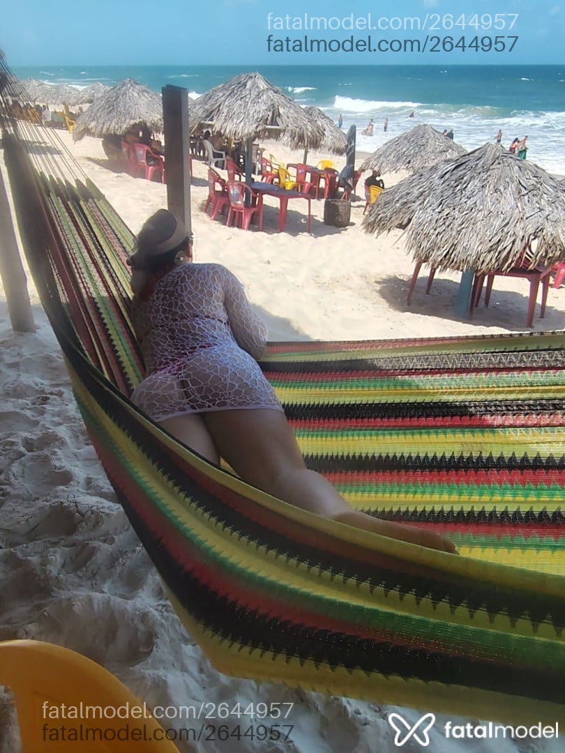Acompanhante mulher com cabelo castanho de olhos pretos em Araranguá Acompanhante mulher com cabelo castanho de olhos pretos em Araranguá - Wanessa