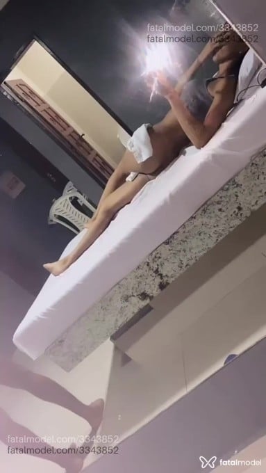 Acompanhante mulher trans morena (o) de olhos castanhos - Sandrielly Acompanhante mulher trans morena (o) de olhos castanhos - Sandrielly