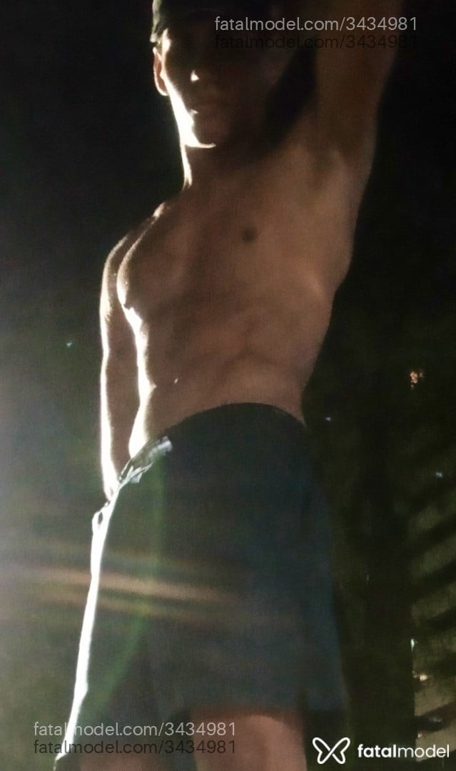 Acompanhante homem morena (o) de olhos castanhos em Recife Acompanhante homem morena (o) de olhos castanhos em Recife - Teo Pessoa