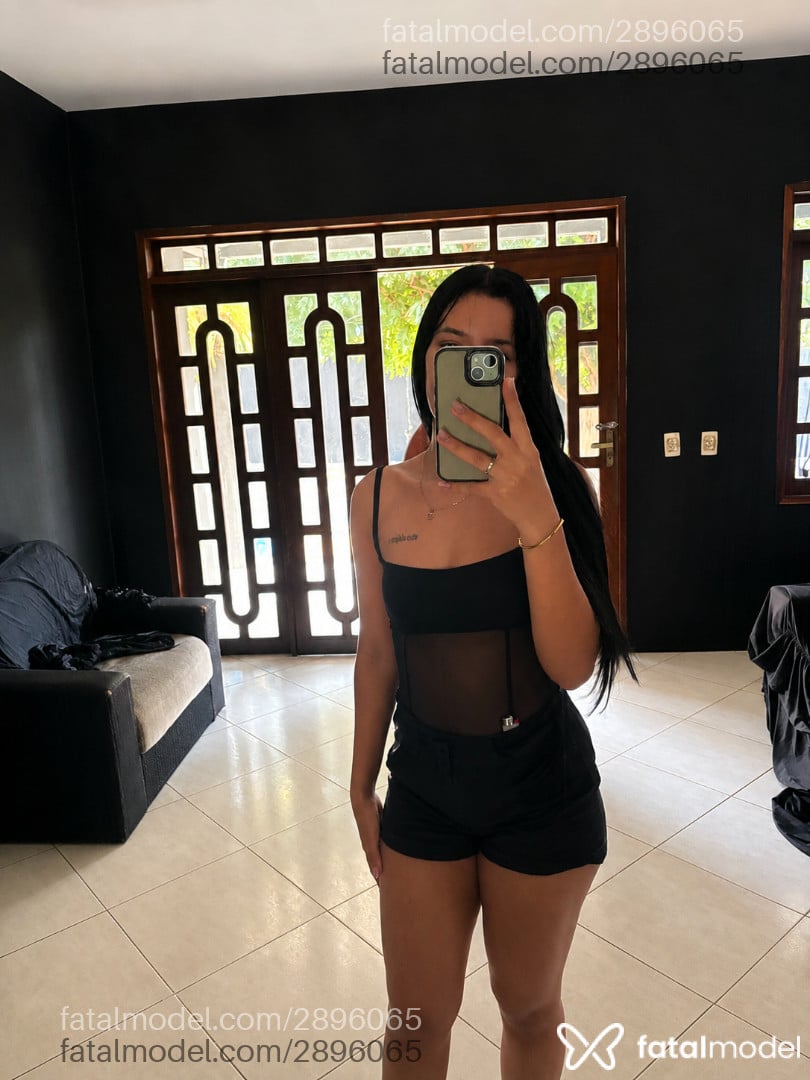 Acompanhante mulher morena (o) de olhos castanhos em Parnaíba - Jade