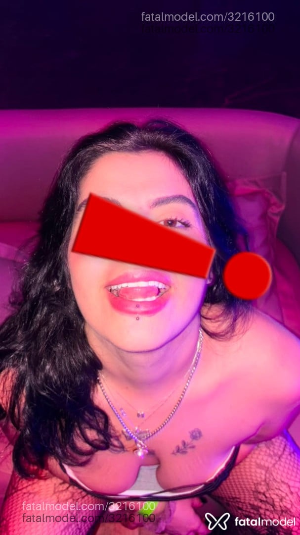 Acompanhante mulher morena (o) de olhos mel - Bella
