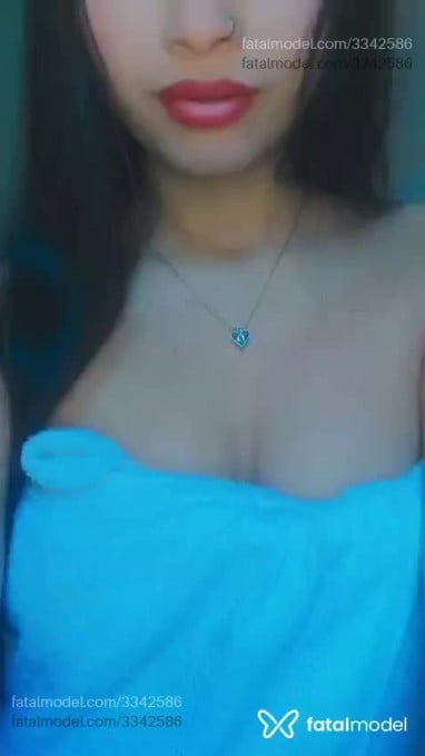 Acompanhante mulher morena (o) de olhos pretos em Pires do Rio Acompanhante mulher morena (o) de olhos pretos em Pires do Rio - Julia