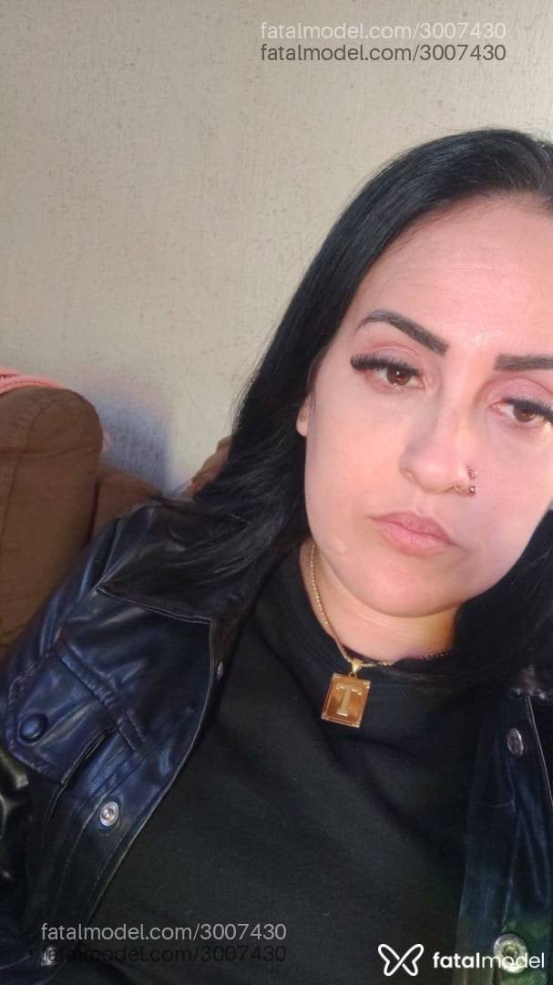 Acompanhante mulher morena (o) de olhos castanhos em Cachoeirinha - Zoe Marjory