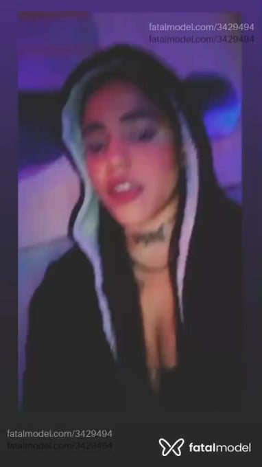 Acompanhante mulher morena (o) de olhos pretos - Kiara