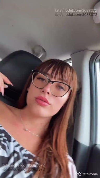 Acompanhante mulher trans morena (o) de olhos verdes em São José Acompanhante mulher trans morena (o) de olhos verdes em São José - Milena