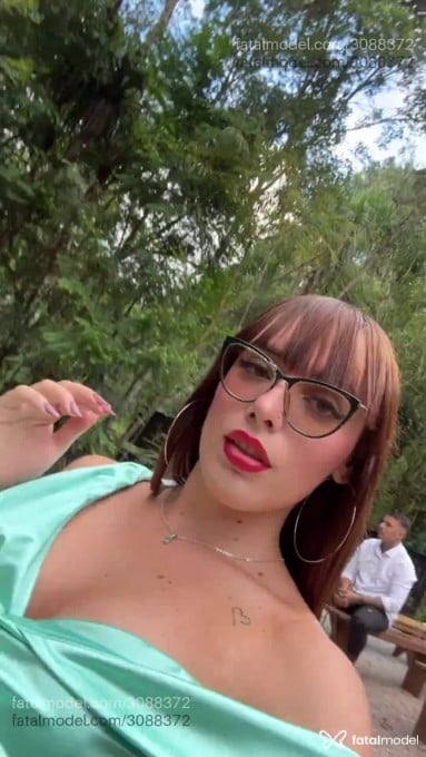 Acompanhante mulher trans morena (o) de olhos verdes em São José Acompanhante mulher trans morena (o) de olhos verdes em São José - Milena