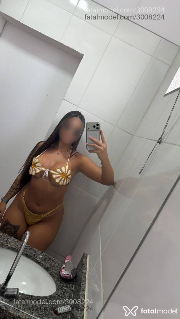 Acompanhante mulher morena (o) de olhos castanhos - Sofia Ferraz