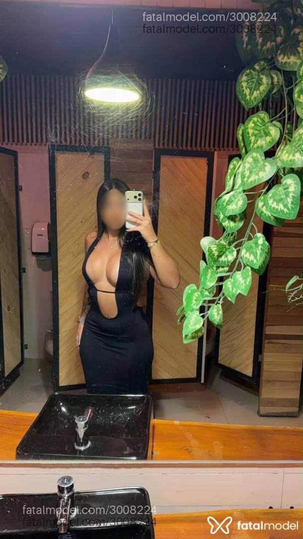 Acompanhante mulher morena (o) de olhos castanhos - Sofia Ferraz