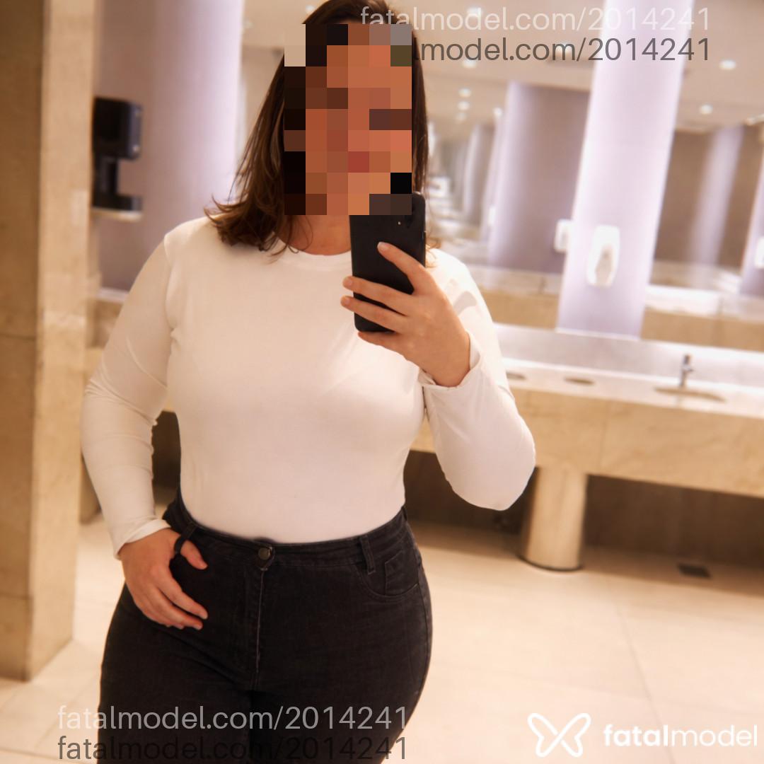 Acompanhante mulher com cabelo castanho de olhos castanhos em Campo Grande Acompanhante mulher com cabelo castanho de olhos castanhos em Campo Grande - Pequina Flor