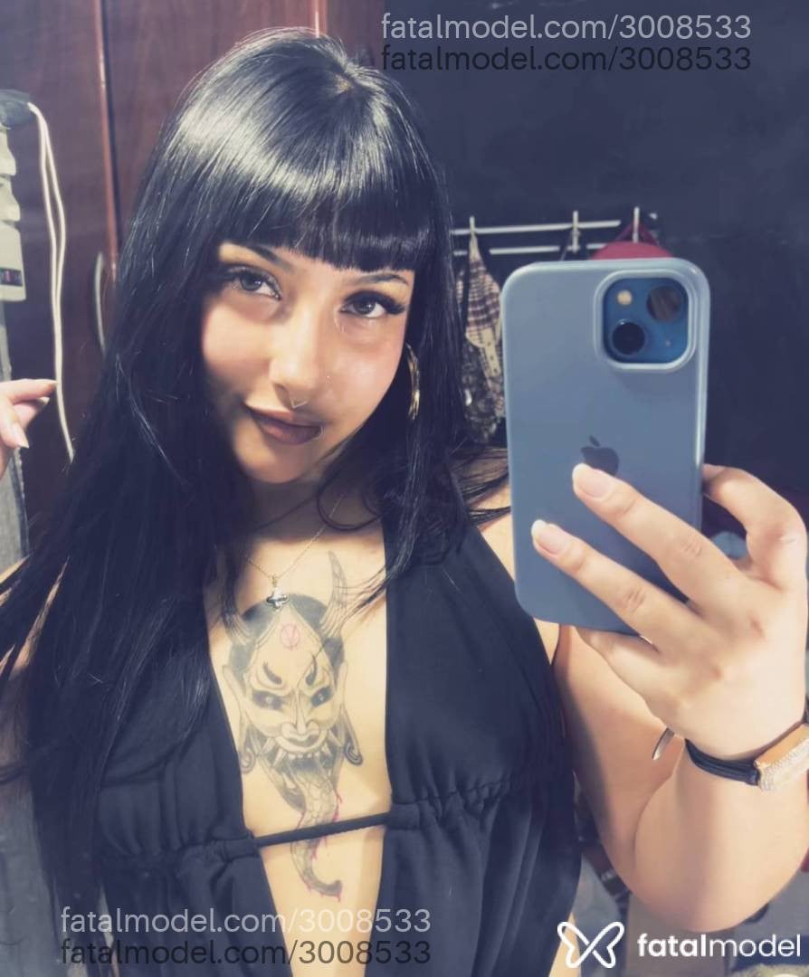 Acompanhante mulher com cabelo castanho de olhos mel em Ubatuba - Luara