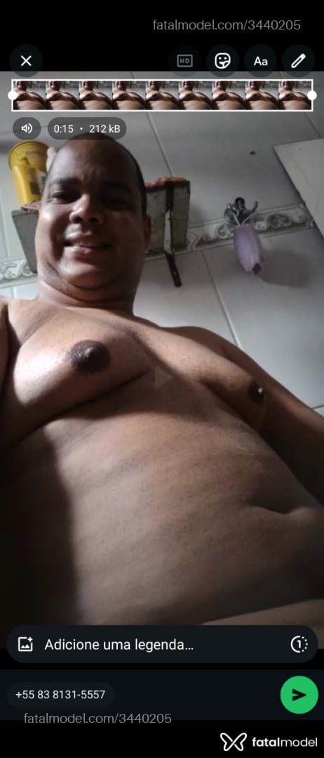 Acompanhante homem trans com cabelo castanho de olhos castanhos em Nova Iguaçu Acompanhante homem trans com cabelo castanho de olhos castanhos em Nova Iguaçu - Disney