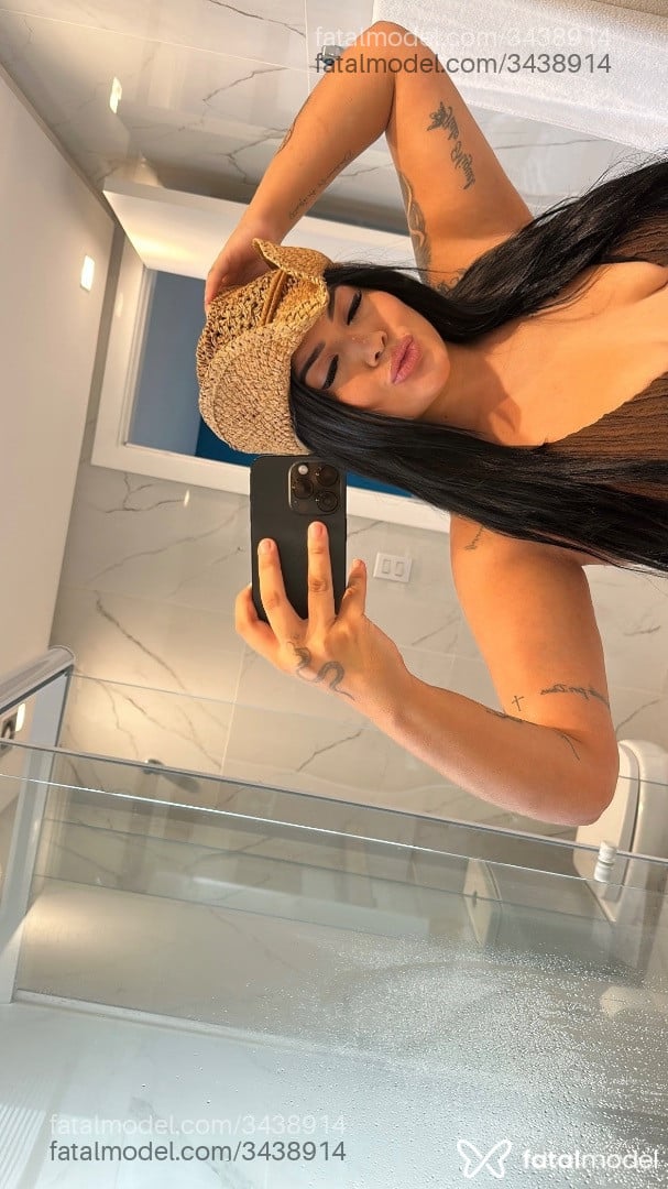 Acompanhante mulher morena (o) de olhos pretos em Gurupi Acompanhante mulher morena (o) de olhos pretos em Gurupi - Alice
