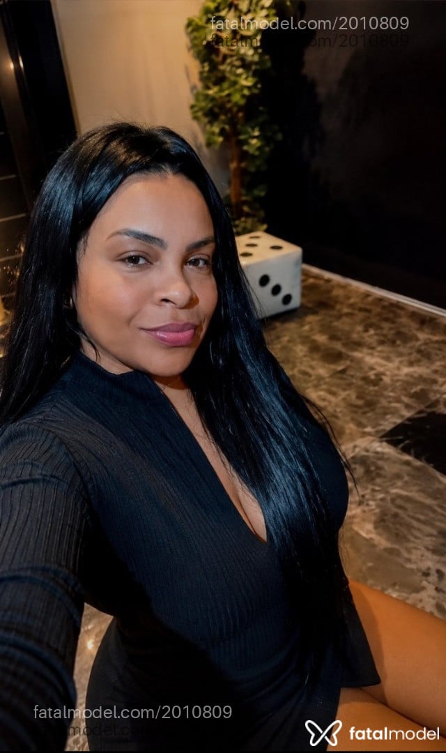 Acompanhante mulher morena (o) de olhos castanhos em Porto Alegre - Luamorenay