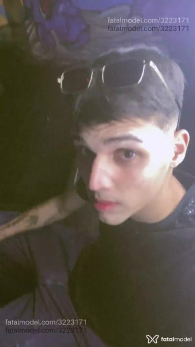 Acompanhante homem com cabelo castanho de olhos castanhos em Goiânia - Misterchap