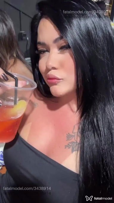 Acompanhante mulher morena (o) de olhos pretos em Gurupi Acompanhante mulher morena (o) de olhos pretos em Gurupi - Alice