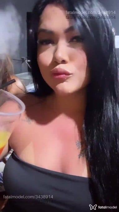 Acompanhante mulher morena (o) de olhos pretos em Gurupi Acompanhante mulher morena (o) de olhos pretos em Gurupi - Alice
