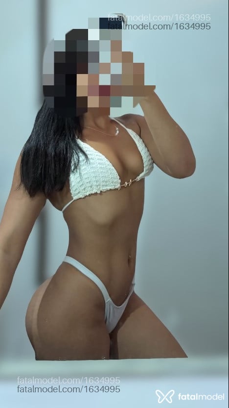 Acompanhante mulher morena (o) de olhos pretos em Belo Horizonte - Louise Martinelli