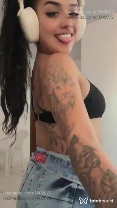 Acompanhante mulher morena (o) de olhos castanhos - Nayla Rosa