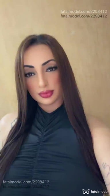 Acompanhante mulher com cabelo castanho de olhos castanhos em Lins - Erika Juliana