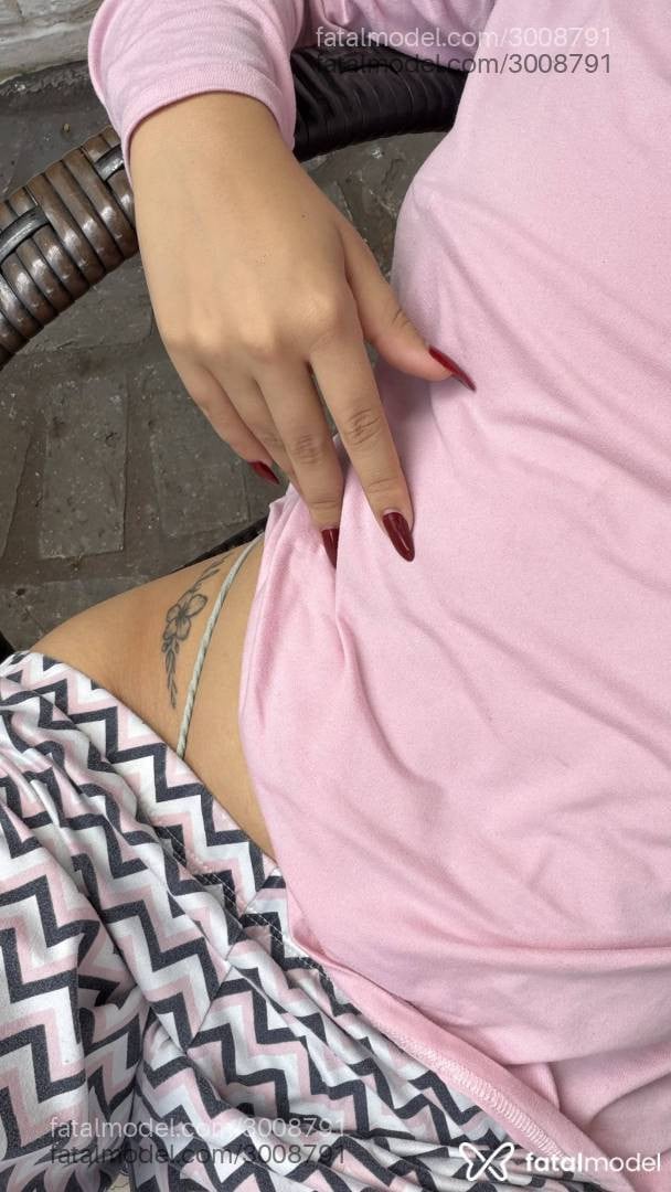 Acompanhante mulher morena (o) de olhos castanhos em São José do Rio Preto - Letícia Bellini