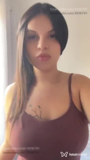 Acompanhante mulher morena (o) de olhos castanhos em São José do Rio Preto - Letícia Bellini