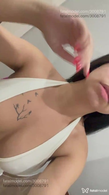 Acompanhante mulher morena (o) de olhos castanhos em São José do Rio Preto - Letícia Bellini