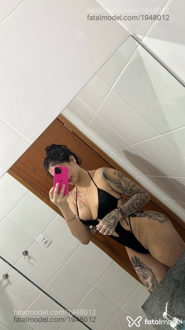 Acompanhante mulher trans morena (o) de olhos castanhos em Brasília Acompanhante mulher trans morena (o) de olhos castanhos em Brasília - Thamy Carvalho
