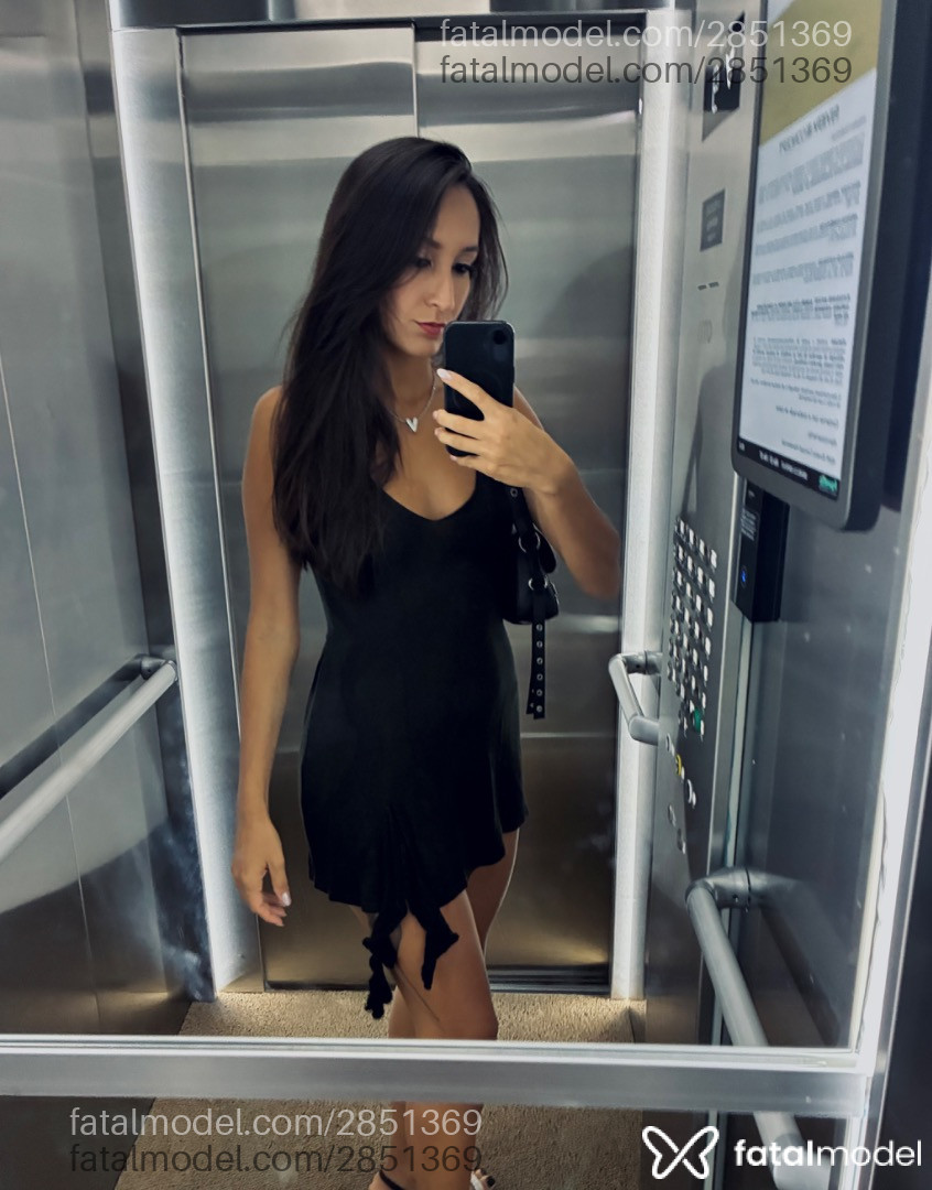 Acompanhante mulher morena (o) de olhos castanhos - Lunnavix Acompanhante mulher morena (o) de olhos castanhos - Lunnavix