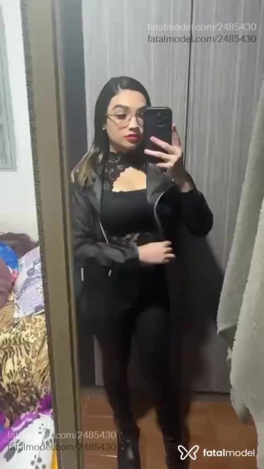 Acompanhante mulher loira (o) de olhos mel em São Paulo - Estela