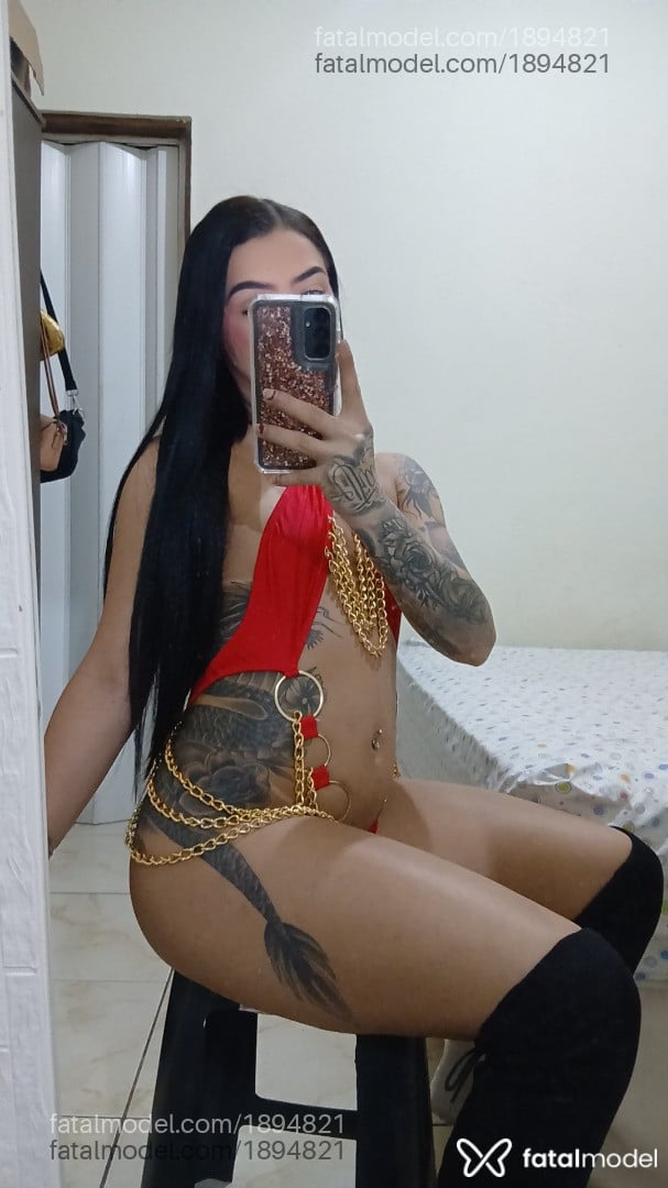 Acompanhante mulher trans morena (o) de olhos castanhos em Caçapava - Latiffy