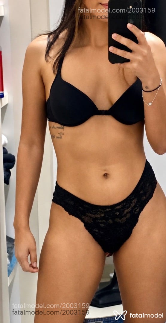 Acompanhante mulher com cabelo castanho de olhos castanhos em Rio de Janeiro - Valentina