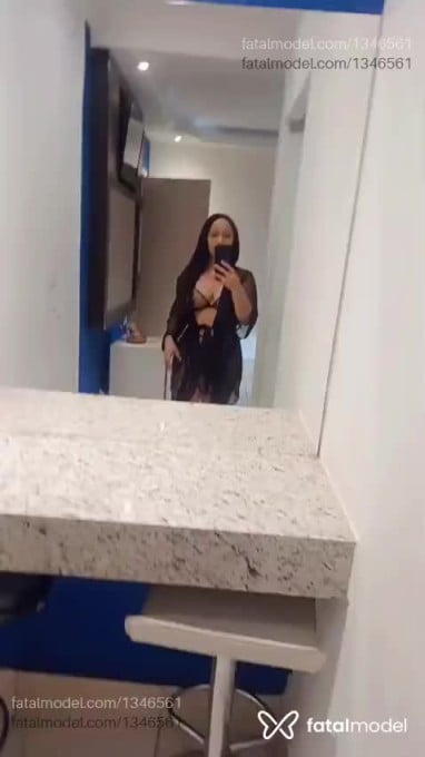 Acompanhante mulher com cabelo castanho de olhos castanhos - Paloma Ferraz Acompanhante mulher com cabelo castanho de olhos castanhos - Paloma Ferraz