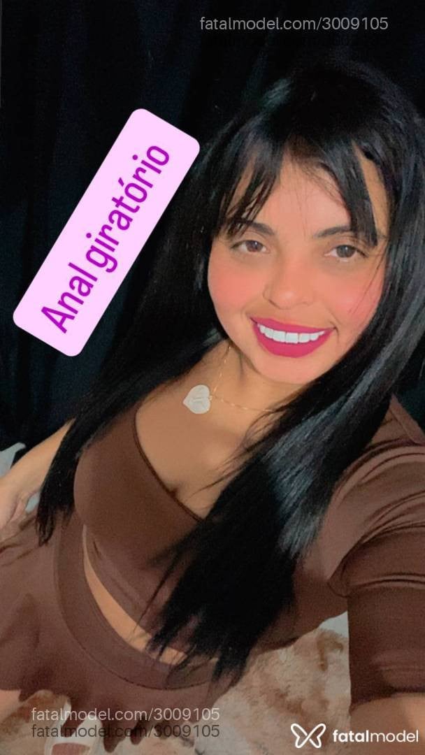 Acompanhante mulher morena (o) de olhos castanhos - Angel Couto