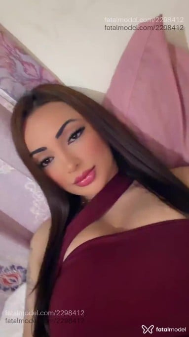 Acompanhante mulher com cabelo castanho de olhos castanhos em Lins - Erika Juliana