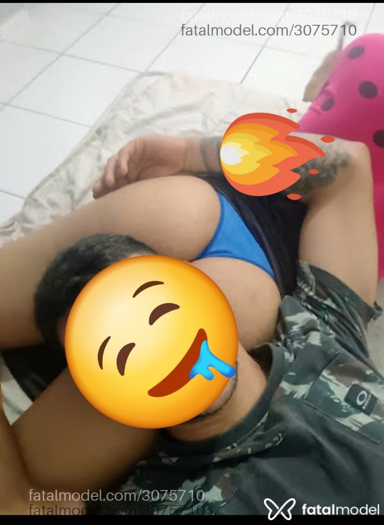 Acompanhante homem morena (o) de olhos pretos em São José Acompanhante homem morena (o) de olhos pretos em São José - Matheu