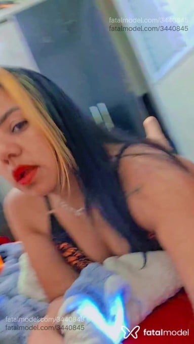 Acompanhante mulher morena (o) de olhos mel em São Paulo - Mel