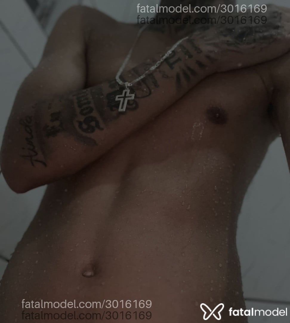 Acompanhante homem morena (o) de olhos castanhos - Luca Armani