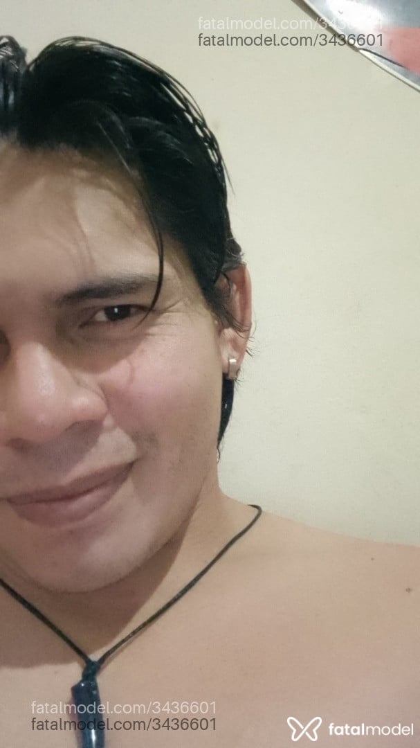 Acompanhante homem com cabelo castanho de olhos castanhos em Porto Velho - Jhon