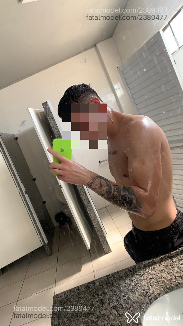 Acompanhante homem morena (o) de olhos castanhos - Lucas