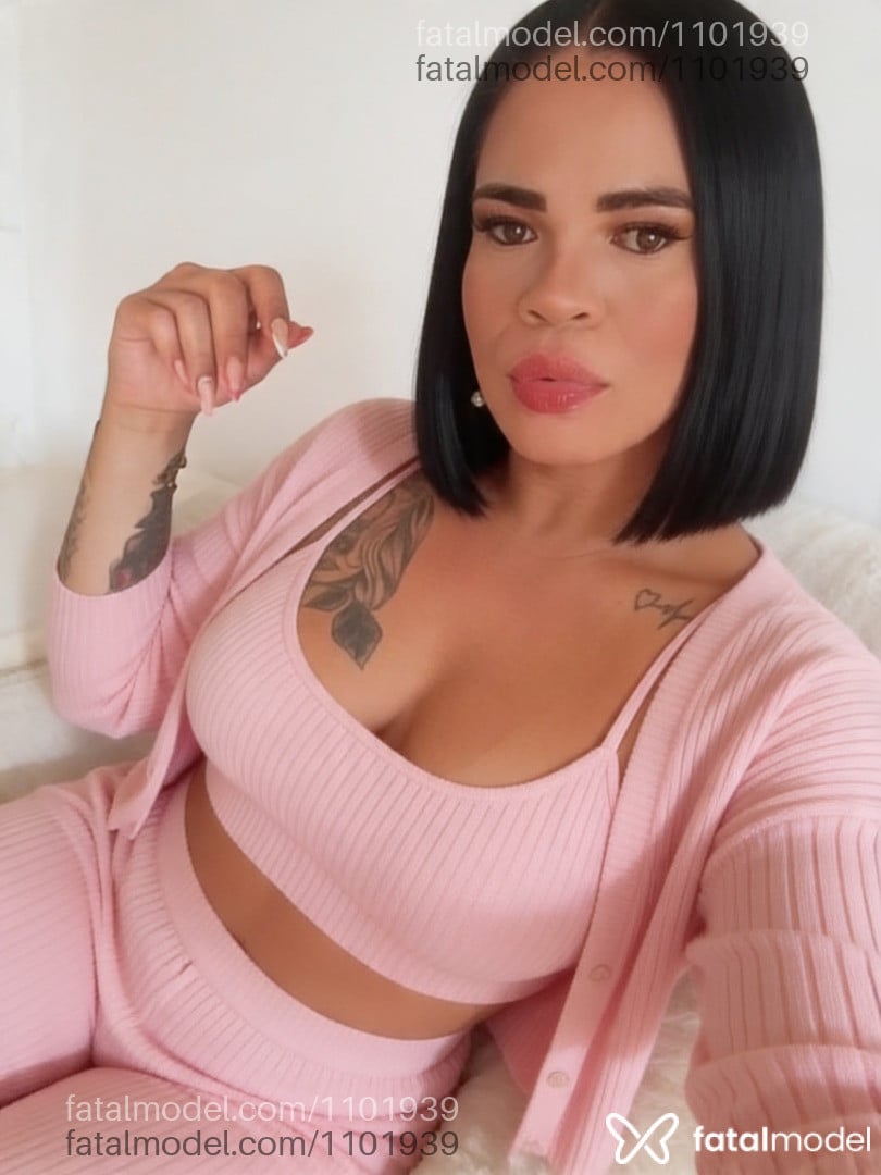 Acompanhante mulher morena (o) de olhos castanhos em Cristalina - Yana Sugadora